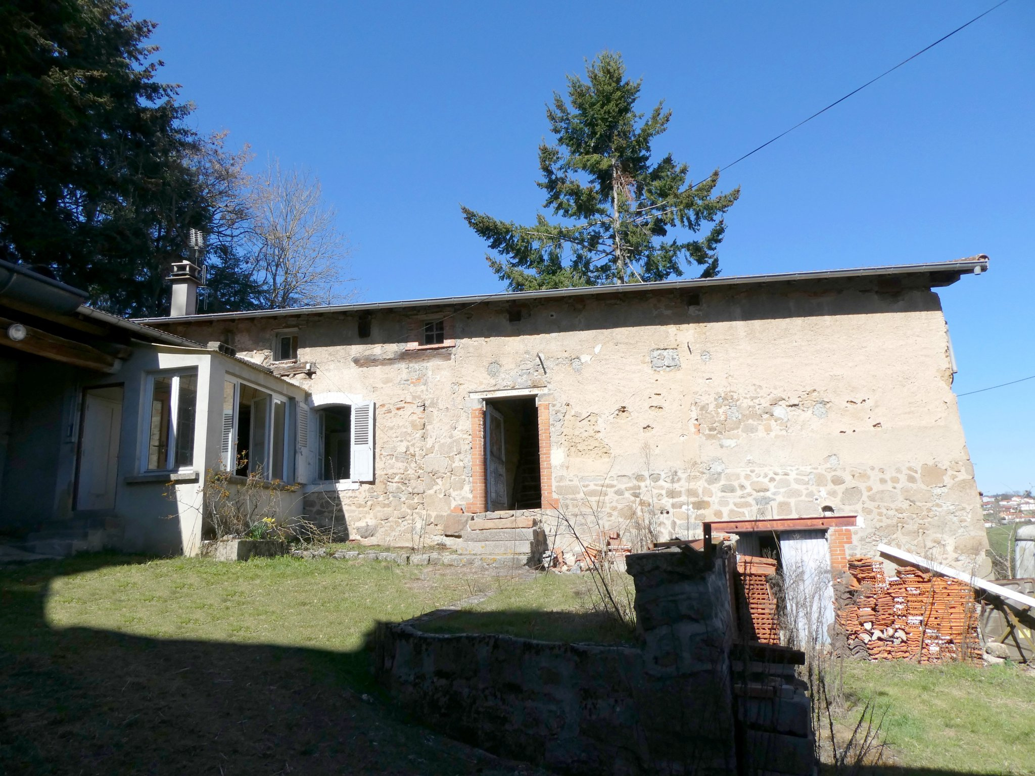 vente Ferme à restaurer ST LAURENT DE CHAMOUSSET | Arlim St Laurent